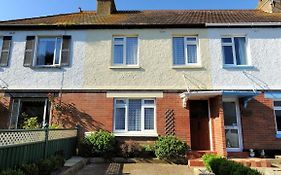 23 Lym Close