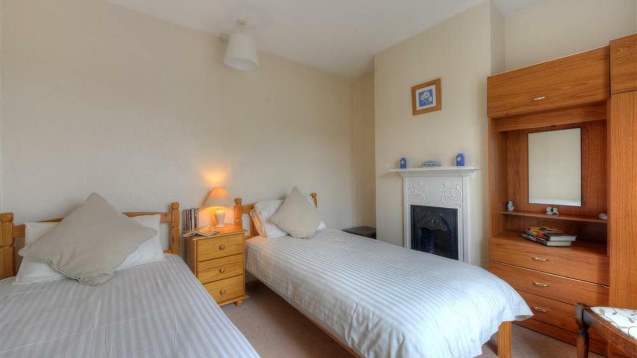 23 Lym Close Lyme Regis Exterior photo
